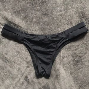Vistoria’s Secret Cheeky Bikini Bottoms